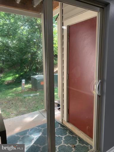 Building Photo - 1785 Jonathan Way