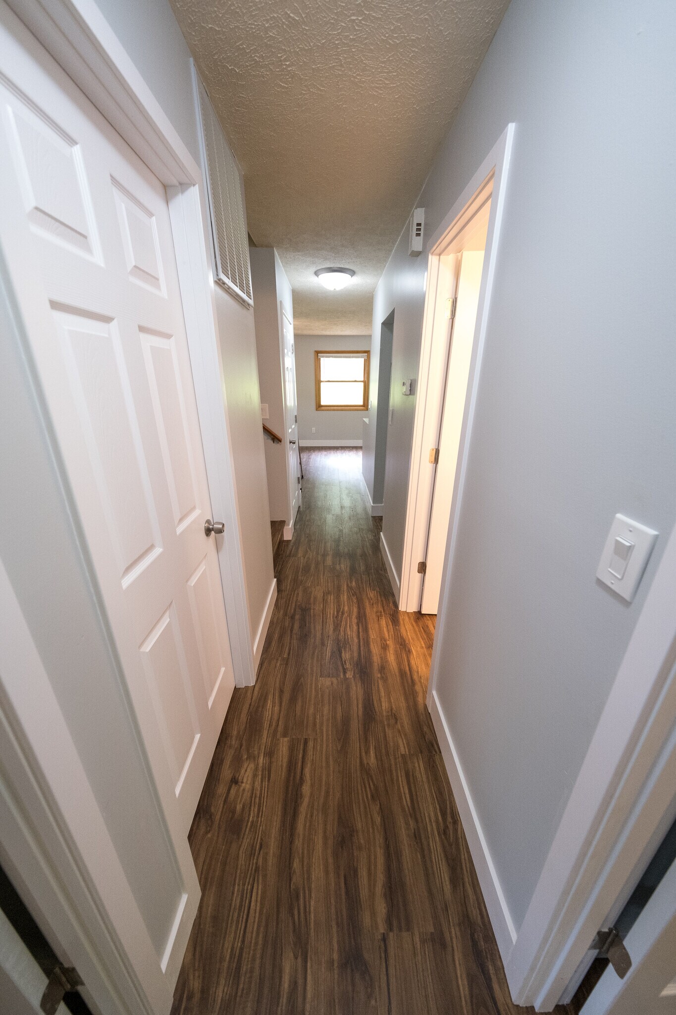 Building Photo - 4263 Eagle Crest Dr