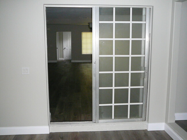 Building Photo - 1709 Coronado Ave