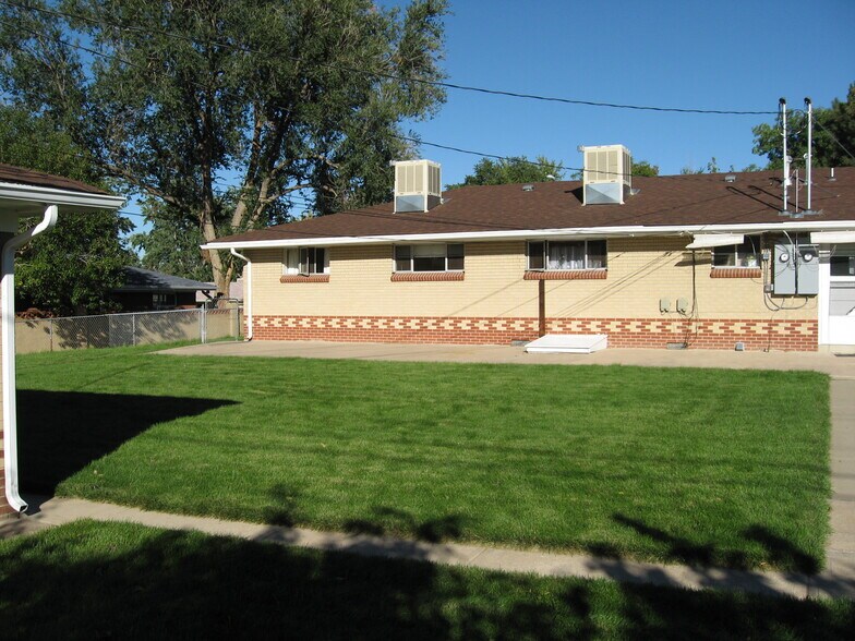 Building Photo - 4695 Reed St