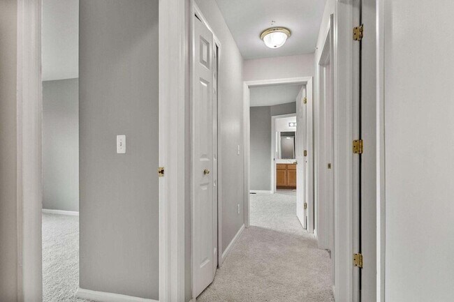Building Photo - 2777 Barclay Way
