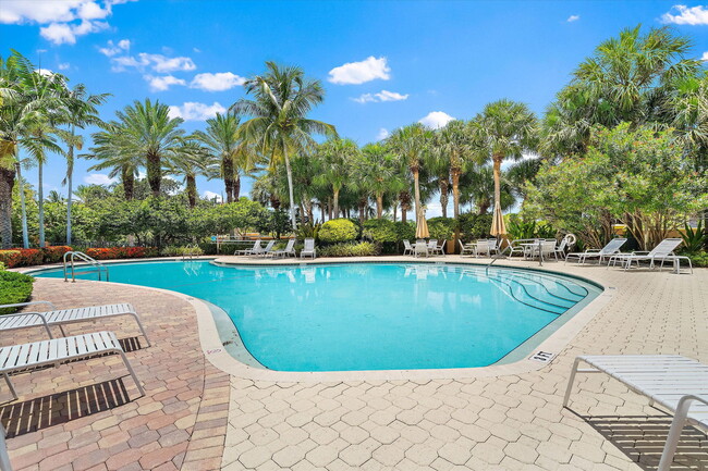 Building Photo - 1593 Pinellas Bayway S