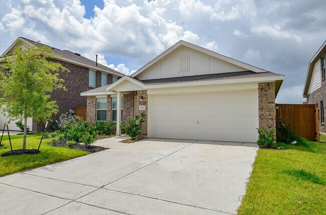 Building Photo - 27127 Breakaway Ln