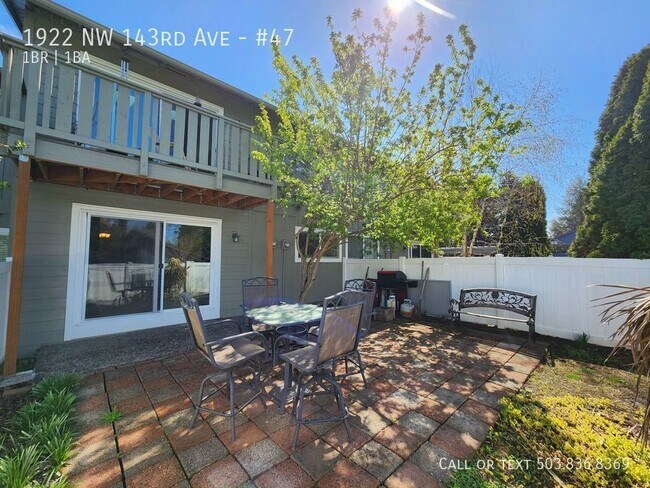 Building Photo - 1922 NW 143rd Ave