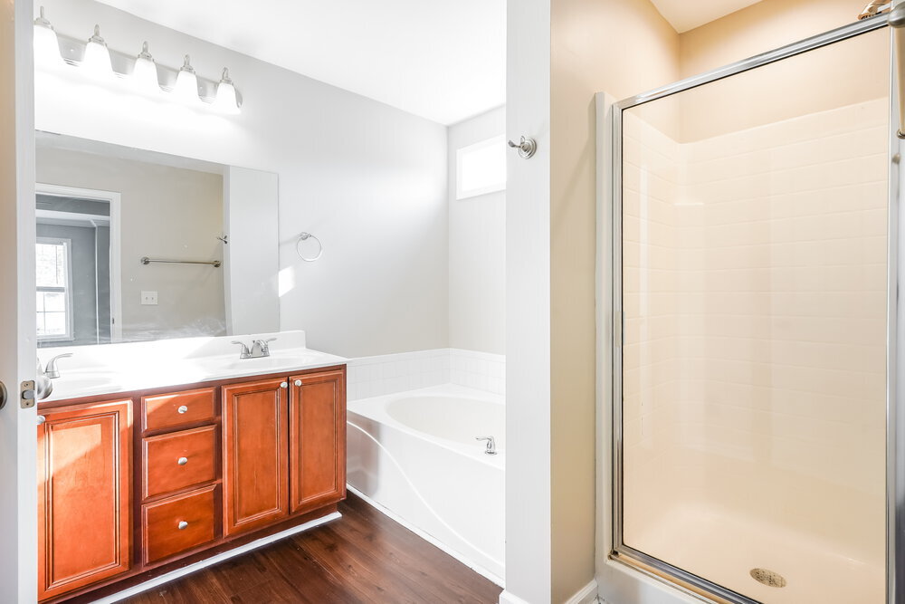 Building Photo - 1476 Priestshore Bay