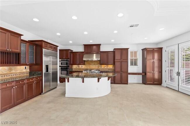 Building Photo - 58 Contrada Fiore Dr