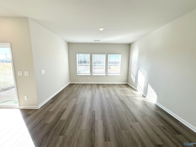 Building Photo - 29343 Satilla Cir