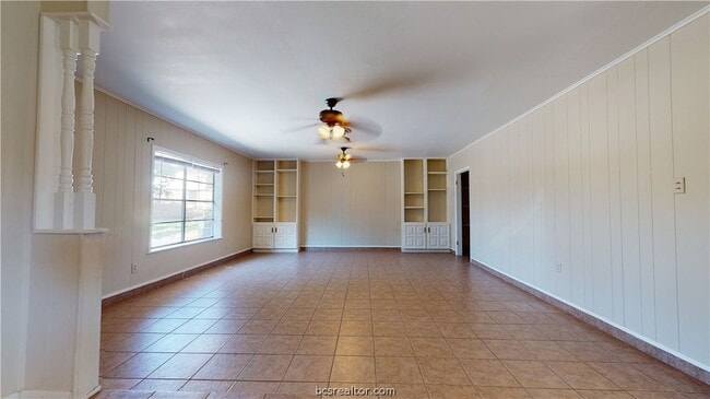 Building Photo - 1207 Lawyer St