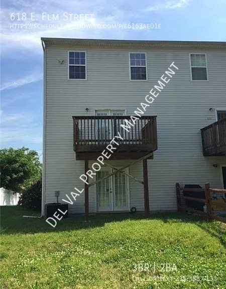 Building Photo - 618 E Elm St