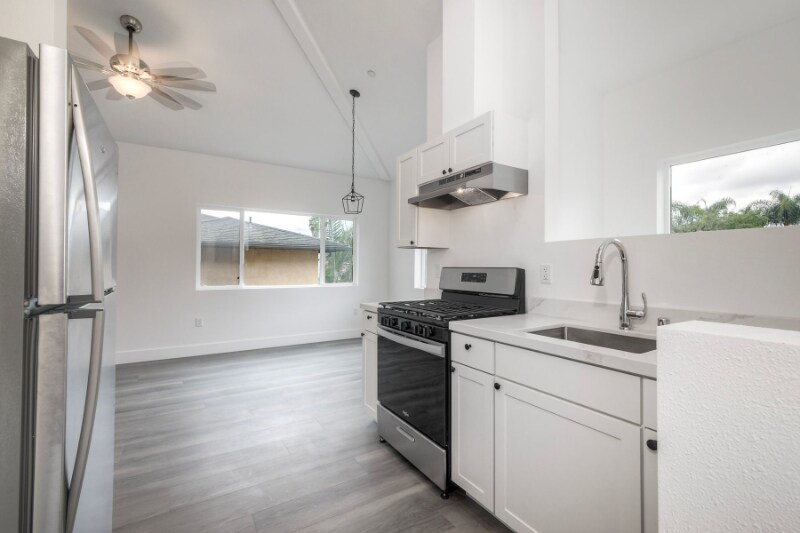 Building Photo - 188 Gosnell Way