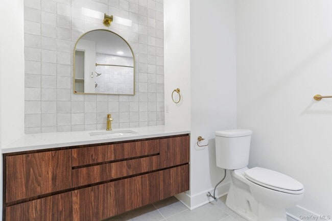 Building Photo - 100 E Putnam Ave