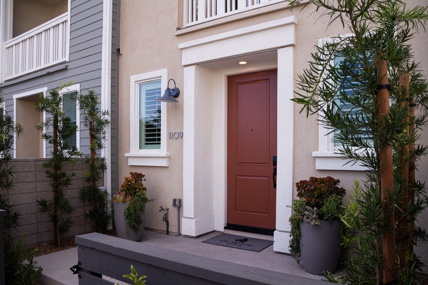 Building Photo - 1109 Hibiscus Way