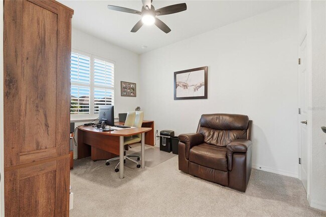 Building Photo - 1033 Sawgrass Dr