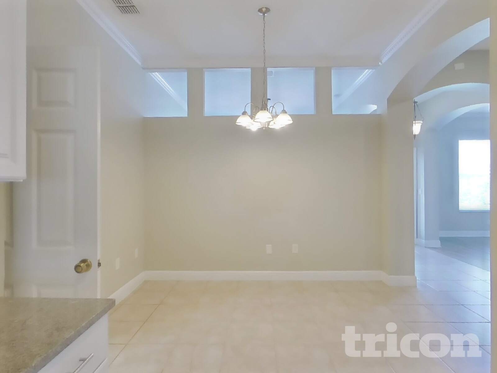 Building Photo - 5732 Greystone Dr