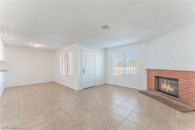 Building Photo - 2257 Exeter Dr