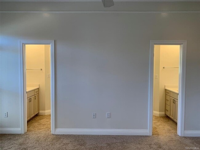 Building Photo - 1425 Blairwood