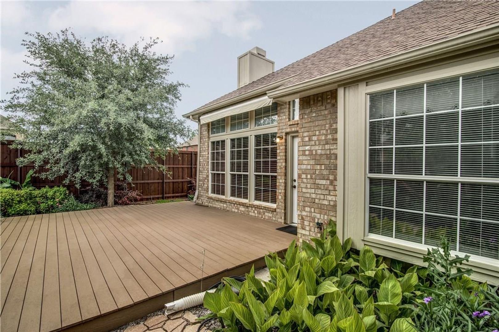 Building Photo - 11017 Knoxville Ln