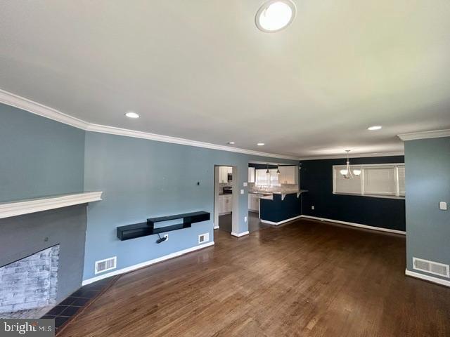 Building Photo - 413 S Wickham Rd