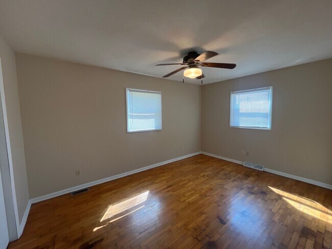 Building Photo - What a stunner, step into your new home