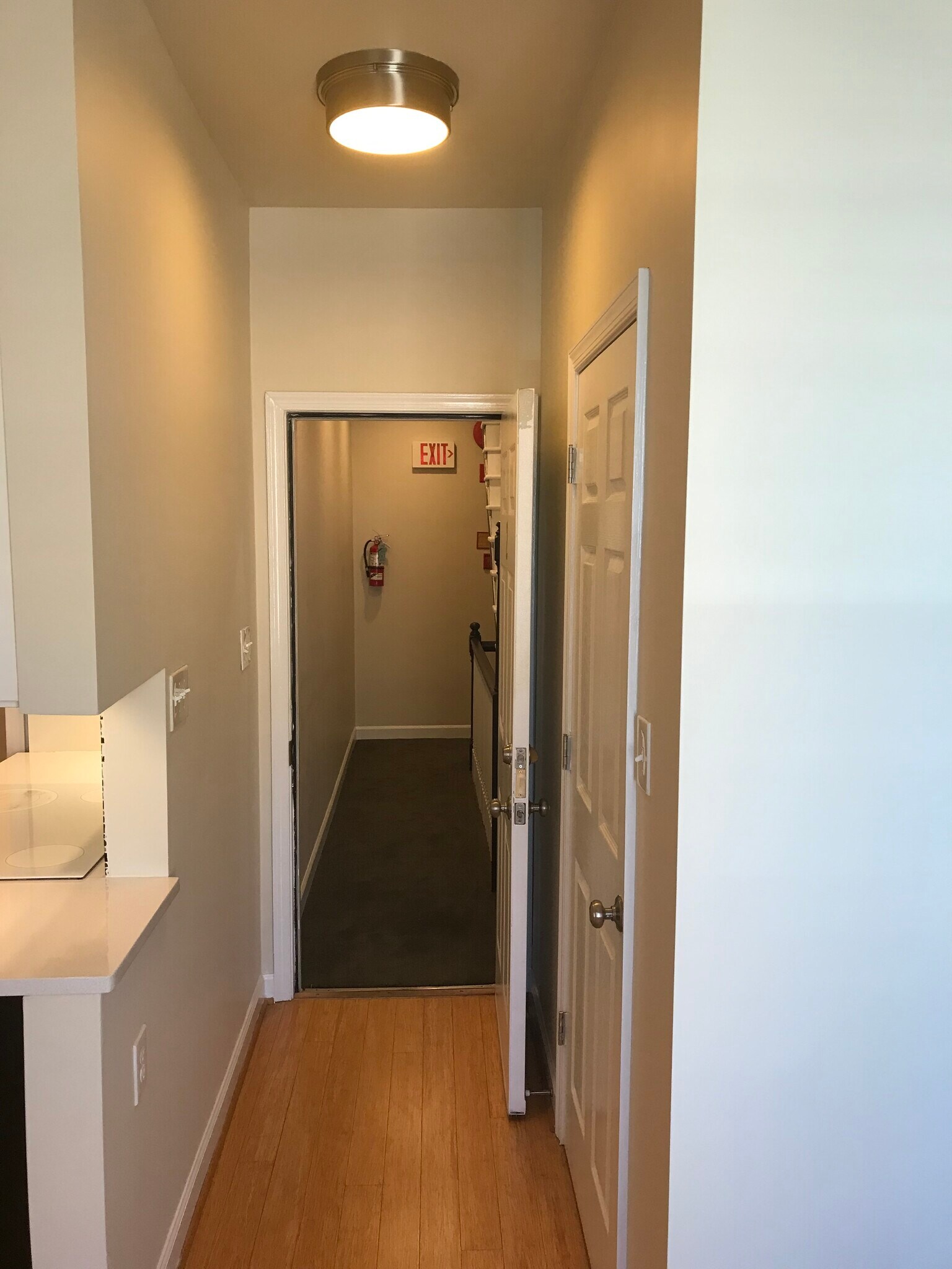 Unit 2 entry - 1448 Newton St NW