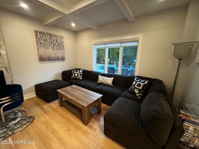 Building Photo - 799 Bowyer Ave