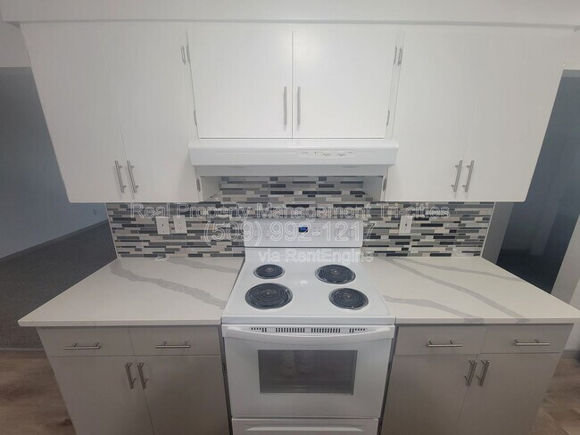 Building Photo - 1817 Cartmell St