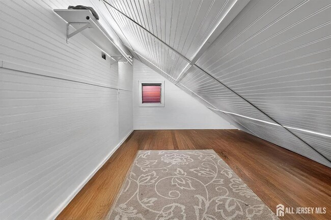 Building Photo - 58 Brotherhood St