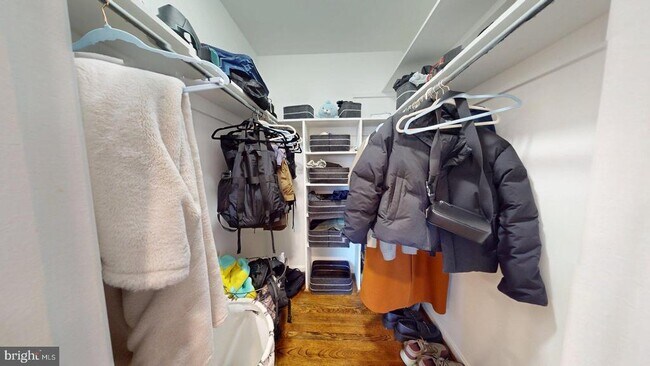 Building Photo - 4707 Holborn Ave