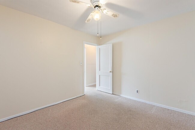 Building Photo - 1919 Connecticut Ave