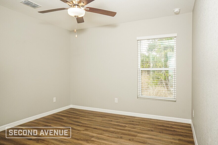 Building Photo - 105 Sherbourne St