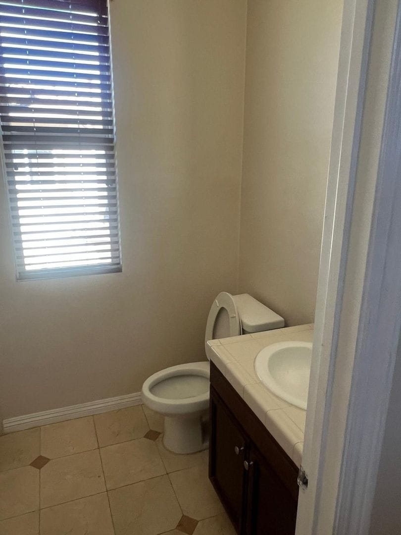 Building Photo - 16969 Old Lake Rd