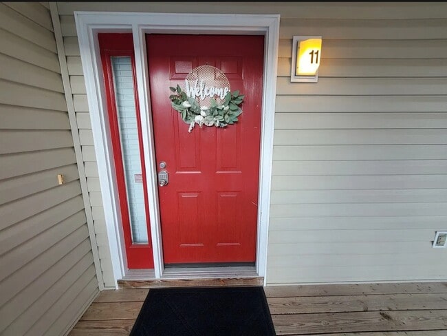 Building Photo - 360 Bubble Creek Ct