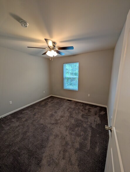 Building Photo - 2796 Monticello Ln