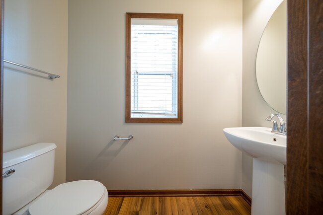 Building Photo - 15515 59th Pl N