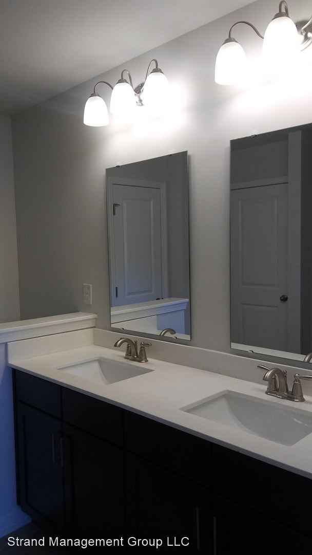Building Photo - 3 br, 2.5 bath House - 1039 Tee Shot Drive...