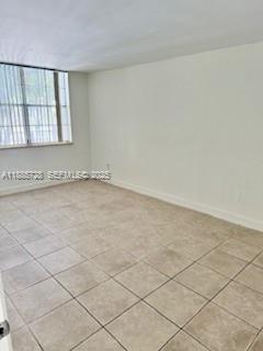 Building Photo - 492 NW 165th St