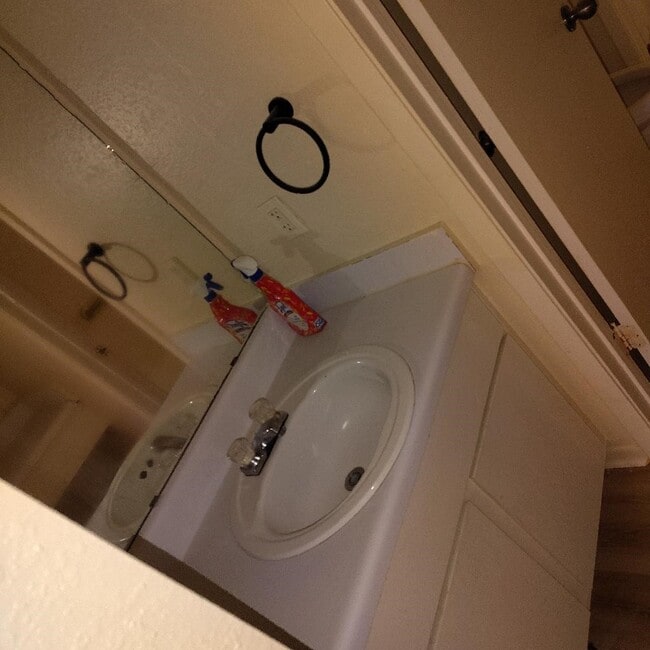 Building Photo - 7817 Fuqua St