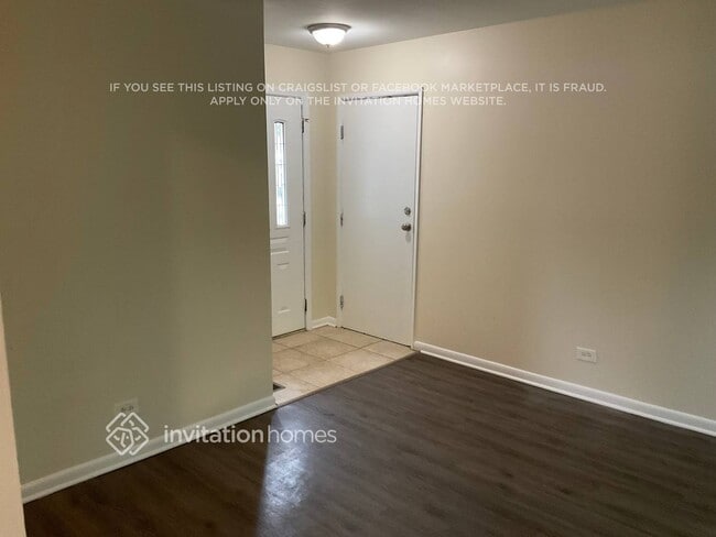 Building Photo - 17771 Sarah Ln