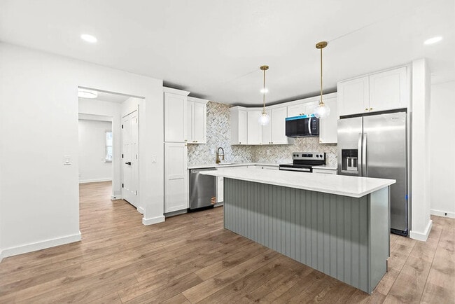 Building Photo - Earn Wealth While Leasing - Like a Homeowner - Lease to Own