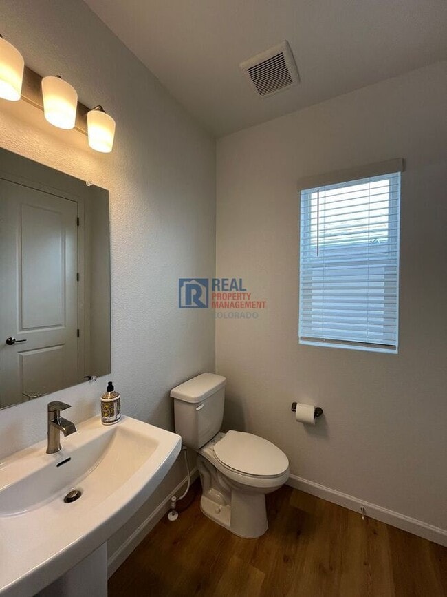 Building Photo - 16488 W 92nd Pl