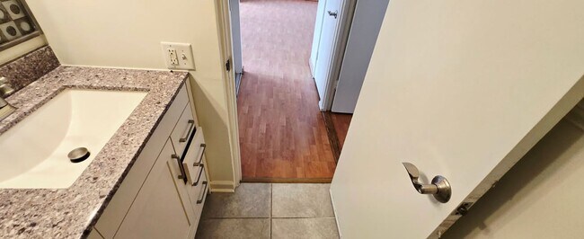 Building Photo - 1848 Kahakai Dr