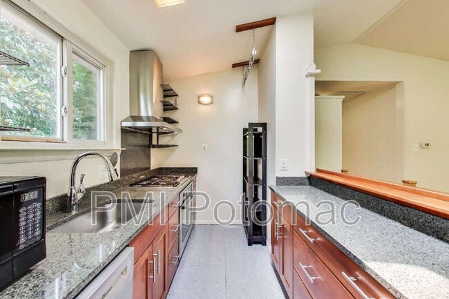 Building Photo - 4118 Wexford Ct