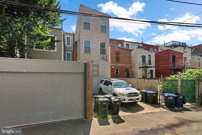 Building Photo - 1932 15th St NW
