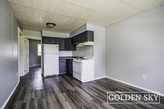 Building Photo - 1223 S Franklin St