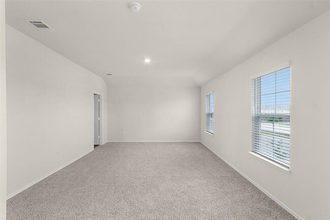 Building Photo - 2838 Wolfcreek