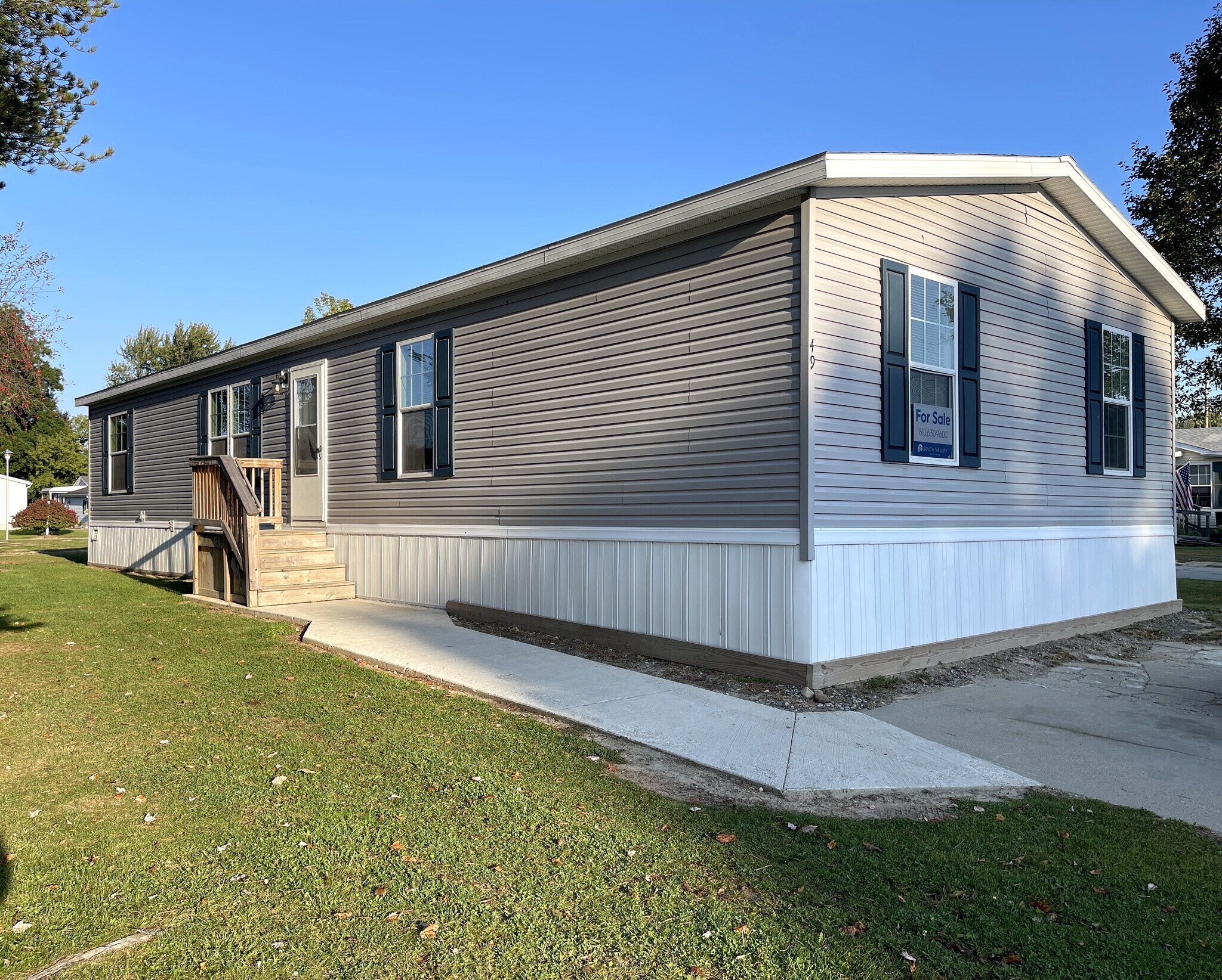 Building Photo - 49 Bellwood Dr