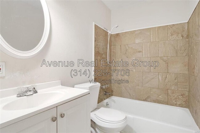 Building Photo - 3726 Briargrove Dr