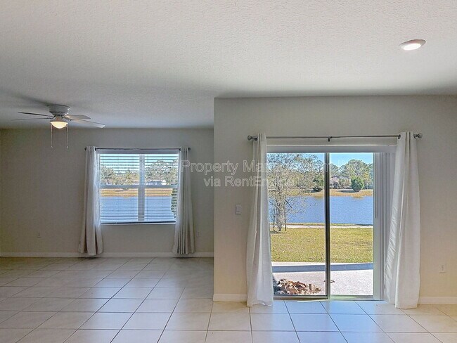 Building Photo - 2775 Sunnyvale St