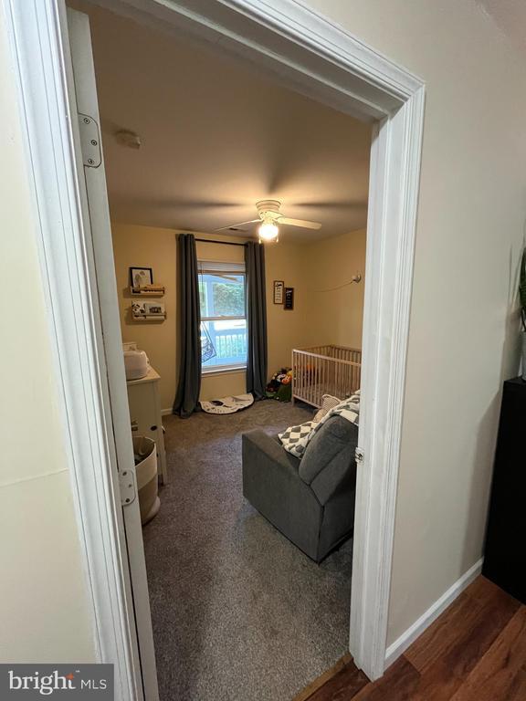 Building Photo - 16197 Thomas Rd