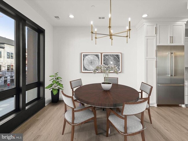 Building Photo - 14920 Dispatch St